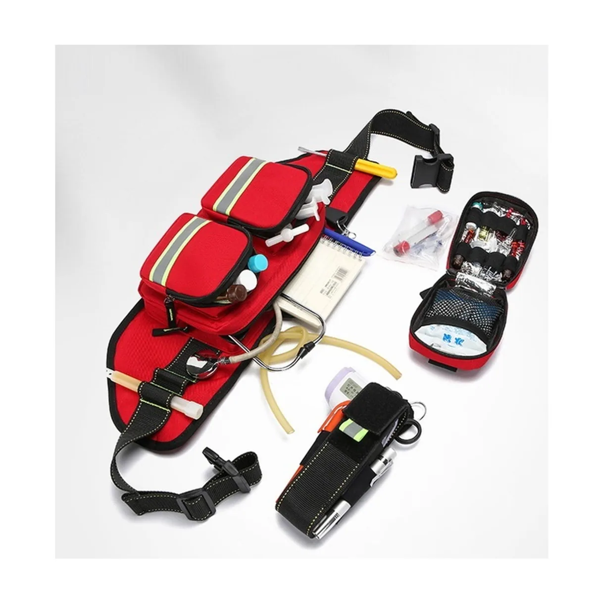 05502 1200D Emergency Waist Bag in Red, construction and compartment detail 3