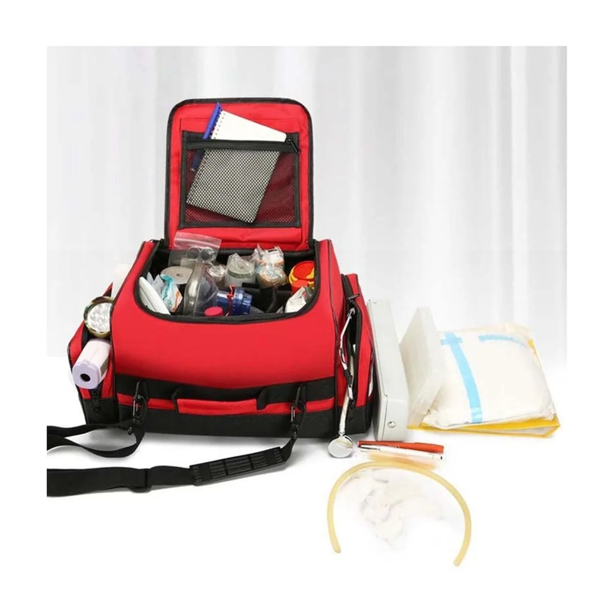 08830 1800D Portable First Aid Bag in Red, construction and compartment detail 6