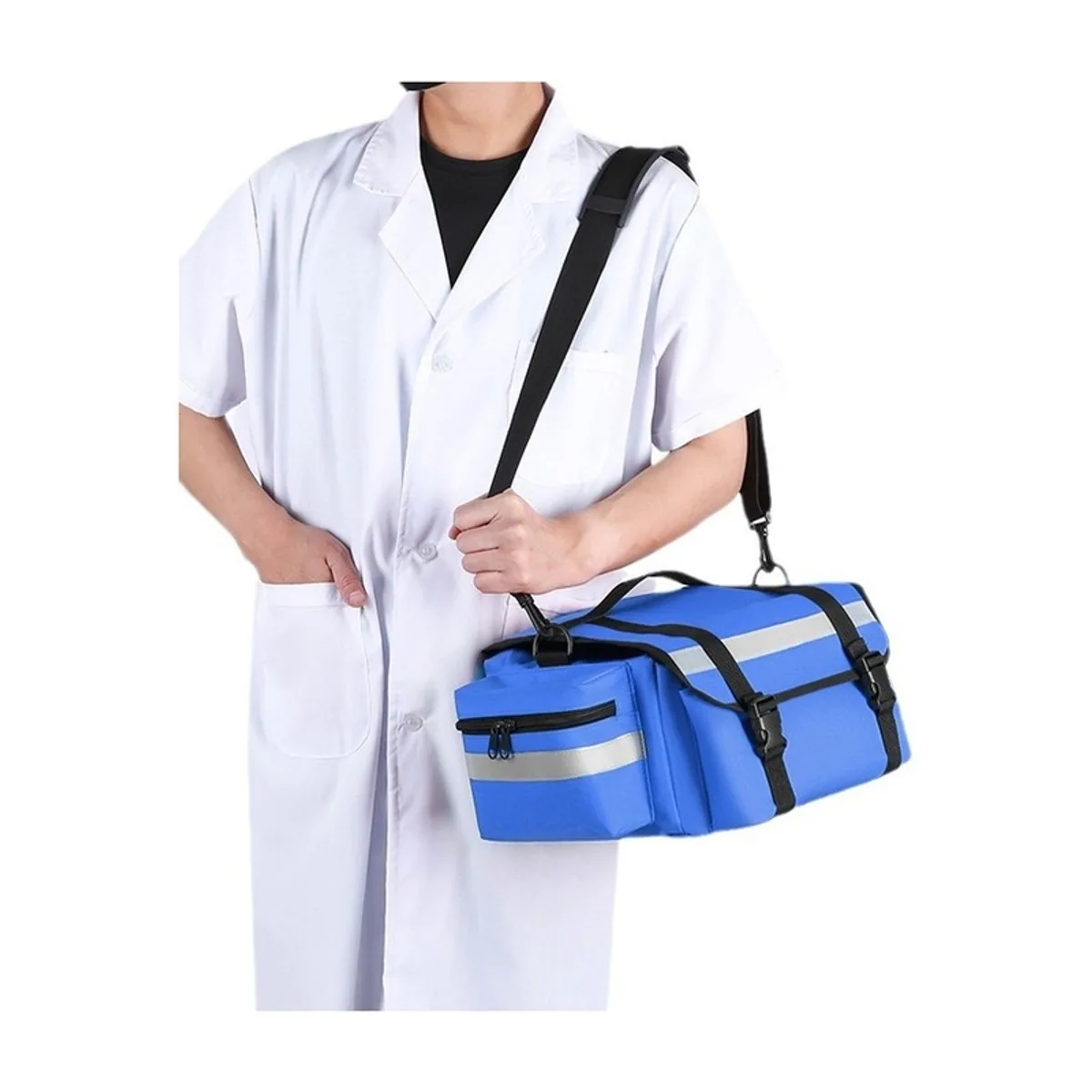 08860 1200D Portable First Aid Bag in Red, construction and compartment detail 6